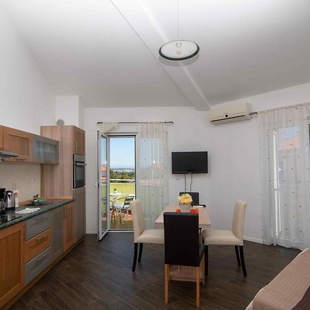 Cape Kamenjak Apartments In Premantura Ngoại thất bức ảnh